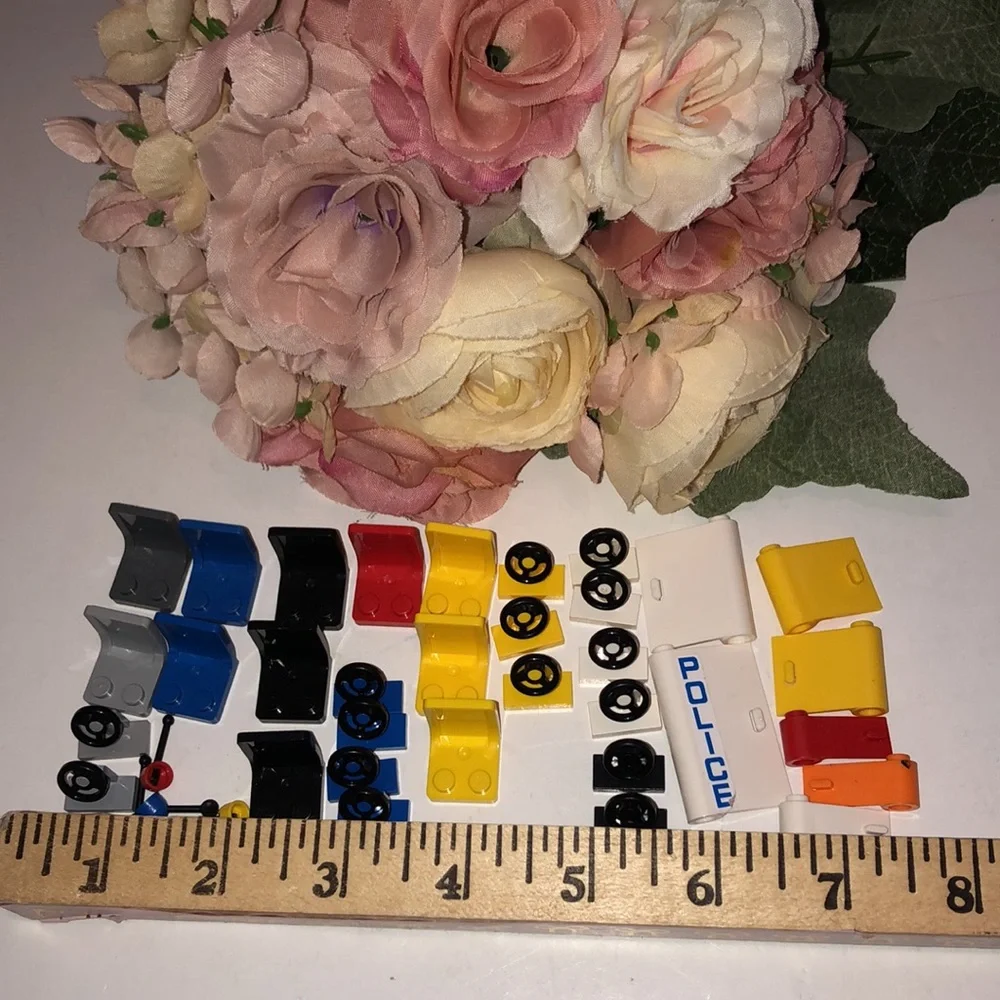 LEGO CAR SEATS VINTAGE LEGOS STEERING WHEELS LEGO Car Doors 80-90s LEGO